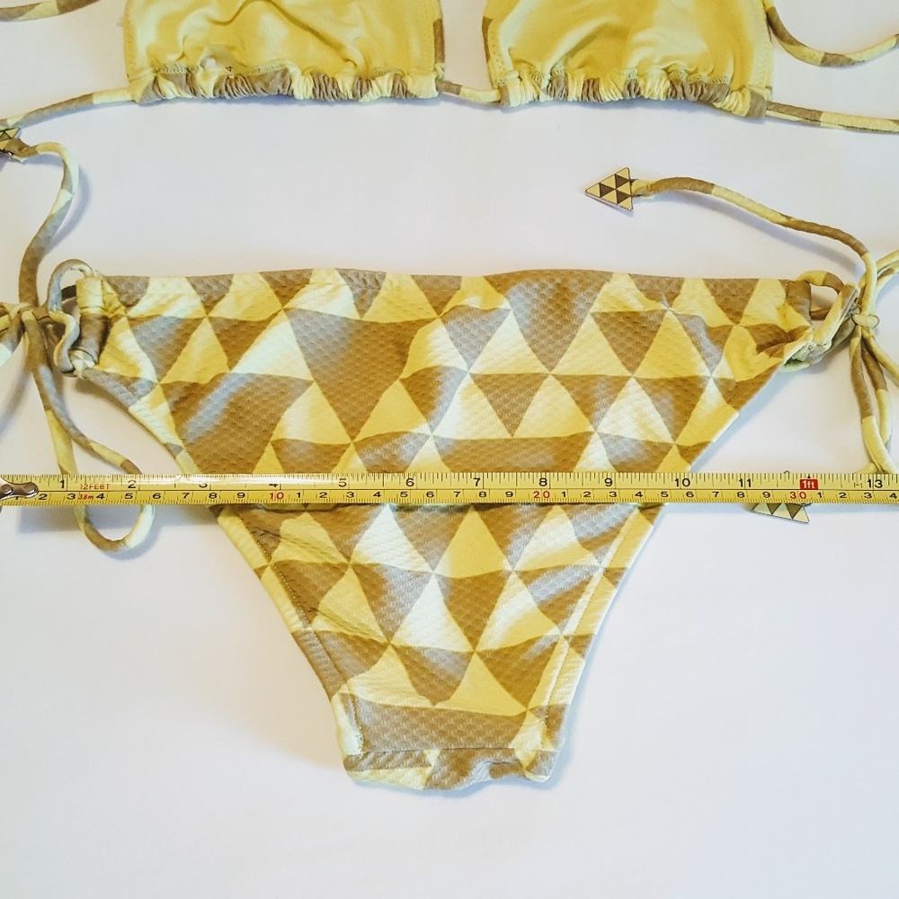 Perfect Condition Yellow Print String Bikini! - image 5